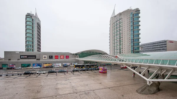 Exterior view of Oriente Station — Stock Photo, Image