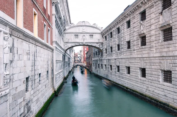 Bridge of Sighs  built in the 16th century — Stock Photo, Image
