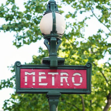 Fransa, Paris 'te Metro Tabelası.