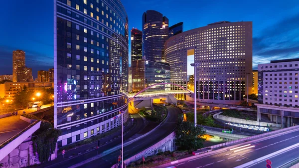 Night view of La Defense quaetier — Stock Photo, Image