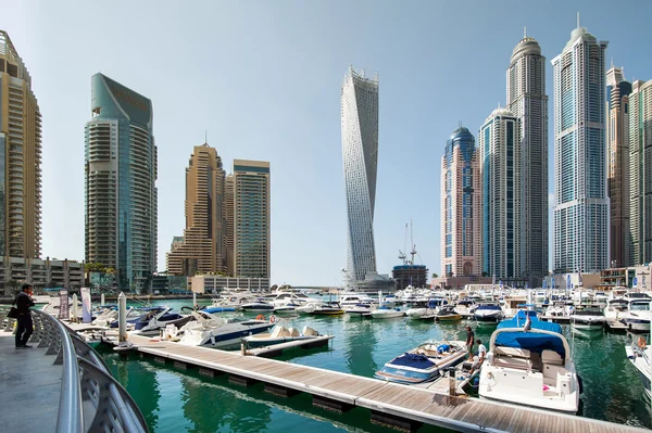 Una vista panorámica del horizonte de Dubai Marina — Foto de Stock