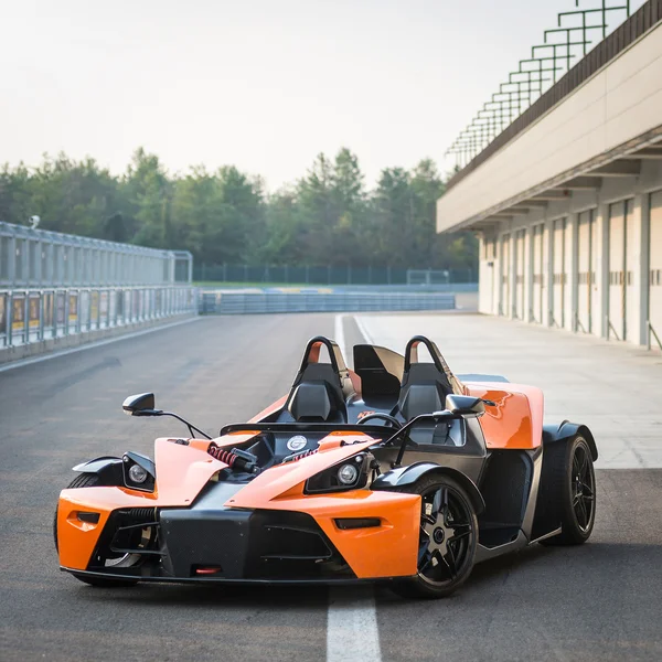 KTM X-Bow, ultra hafif bir spor araba