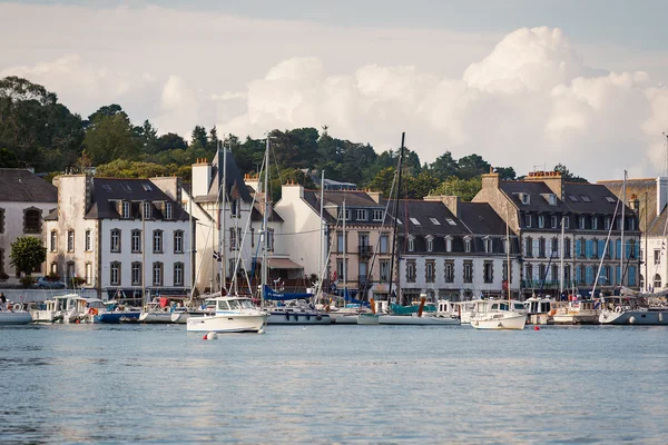 Harbor in a sunny day. — Stock Photo, Image