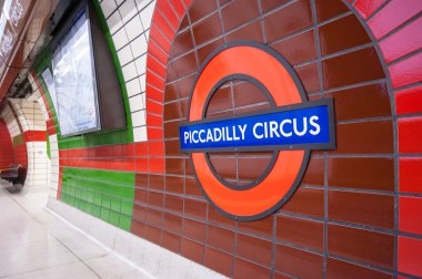 Piccadilly Circus Station clipart