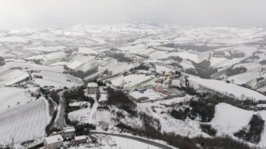 Ripatransone köyünü Marche bölgesi