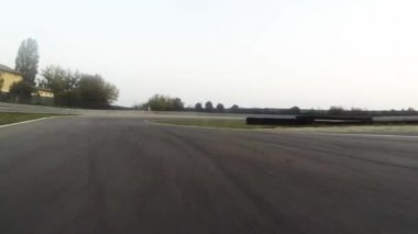 Hızlı hızlı araba bakış açısı devre.