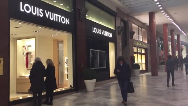 Luxusní obchodní centrum — Stock video