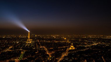 Eyfel Kulesi Paris manzarası