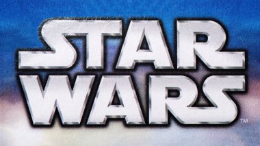 Star Wars logo printed on Lego box