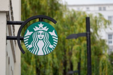 Starbucks store logo