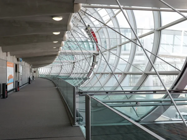 Charles de Gaulle airport in Paris — Stock Photo, Image