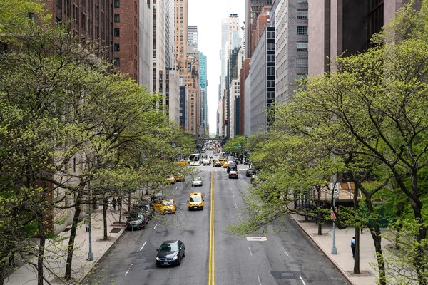 Traffic on 42nd street in New York — Stock Photo, Image