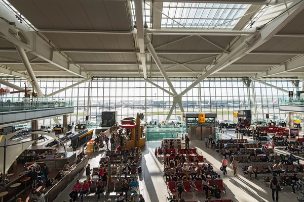 Terminal lotniska Heathrow w Londynie — Zdjęcie stockowe