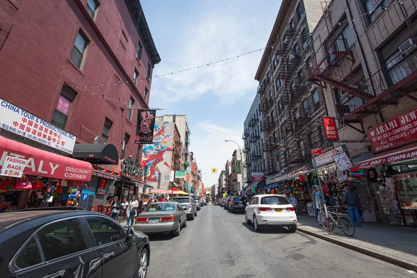 Mulberry street w dzielnicy Chinatown w Nowym Jorku — Zdjęcie stockowe