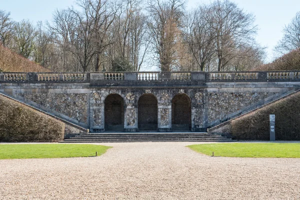 Vaux le Vicomte Castle garden в Парижі — стокове фото