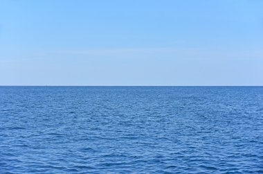 Mavi gökyüzü ve deniz