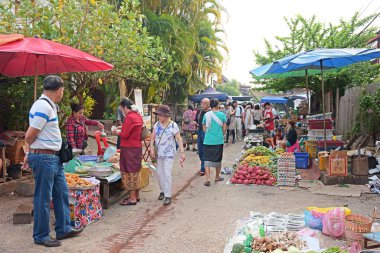 Luang Prabang sabah Pazar 