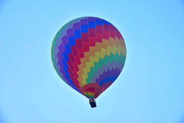 Balão de ar quente colorido — Fotografia de Stock