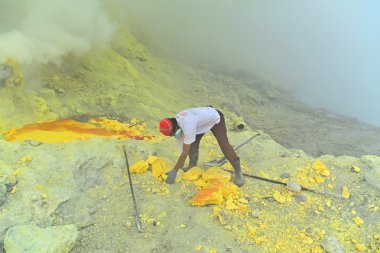 Kawah Ijen'de volkan