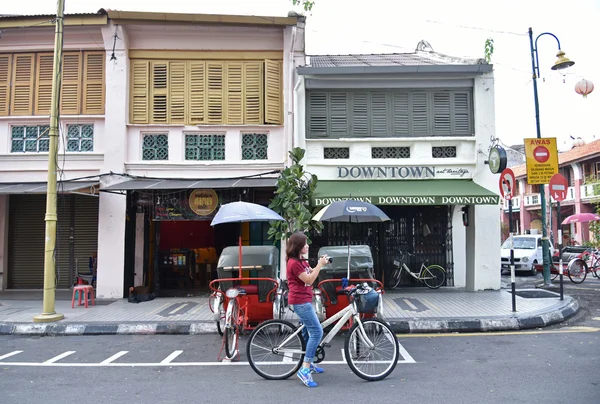 Unidentified woman in George Town — Stock Photo, Image