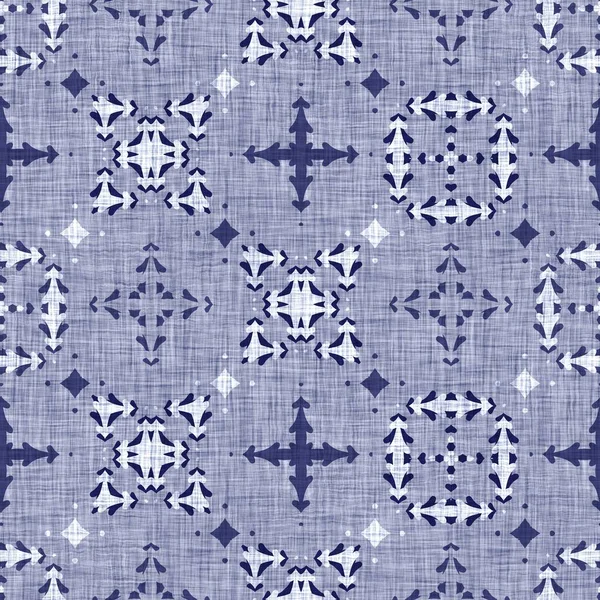 Nahtlose Indigo-Damast-Textur. Marineblaues Gewebe verziert Baumwolle gefärbt Effekt Hintergrund. Japaner wiederholen Batikmuster. Asiatische Verschmelzung über textilem Unschärfedruck. — Stockfoto