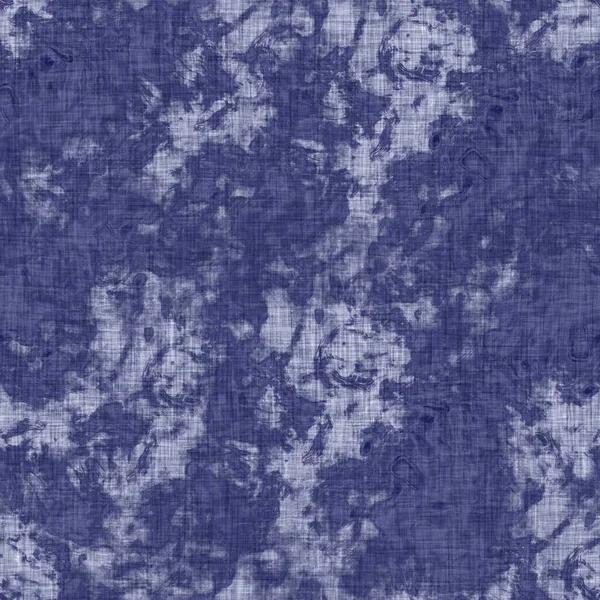 シームレスな藍をモチーフにした質感。青織のボロ綿染め効果の背景。日本の繰り返しバティック抵抗パターン。苦痛なタイ染料漂白剤。アジアの融合は着物の織物を可能にする。絹織物｜print — ストック写真