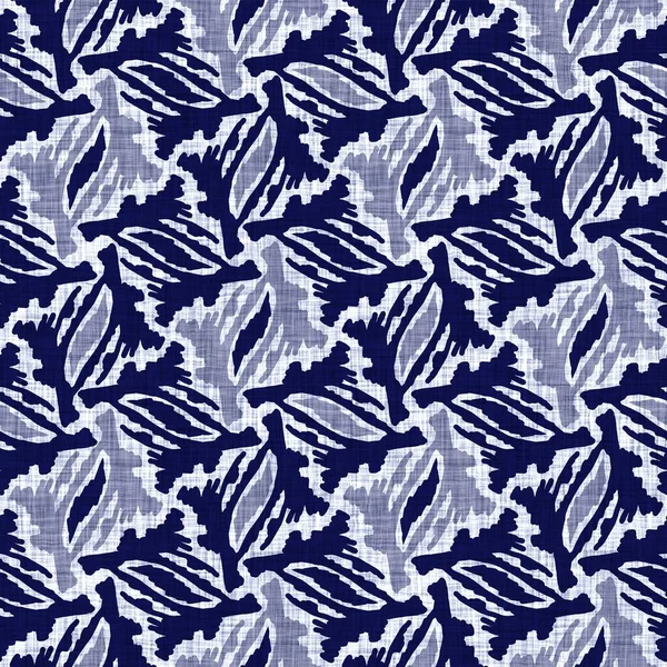 Seamless indigo block print texture. Navy blue woven cotton dyed effect background. Japanese repeat batik resist motif pattern. Asian fusion all over textile blur cloth print. — Stock Photo, Image