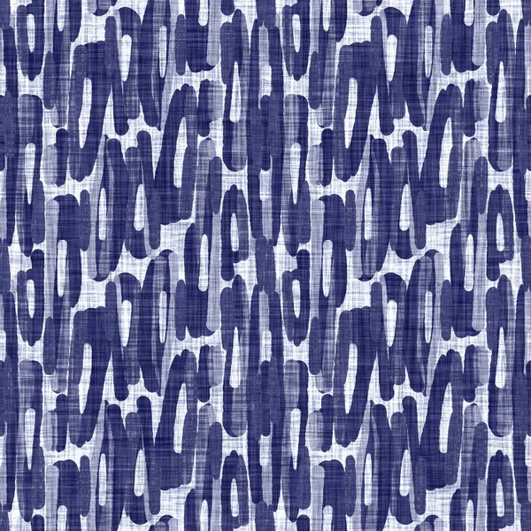 Nahtlose Textur im Indigo-Blockdruck. Marineblau gewebte Baumwolle gefärbt Effekt Hintergrund. Japaner wiederholen Batikmuster. Asiatische Verschmelzung über textilem Unschärfedruck. — Stockfoto