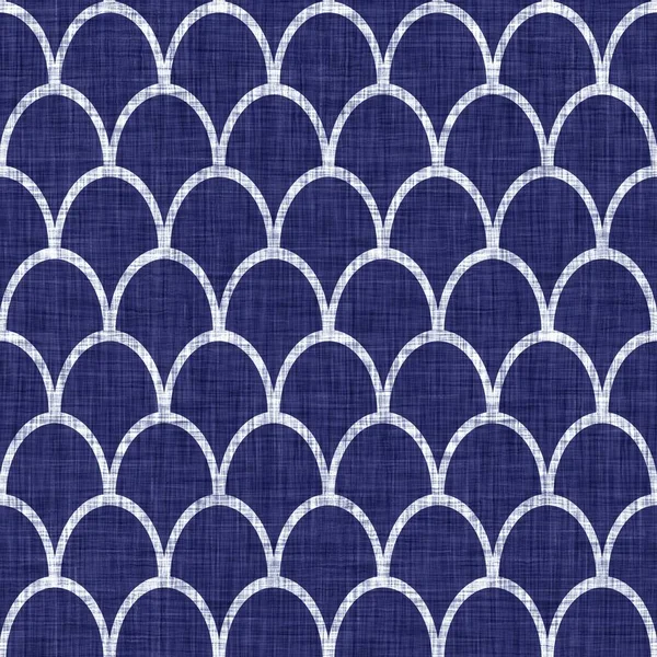 Seamless indigo geometric texture. Navy blue woven geo shape cotton dyed effect background. Japanese repeat batik resist abstract motif pattern. Asian fusion all over textile blur cloth print. — Stock Photo, Image