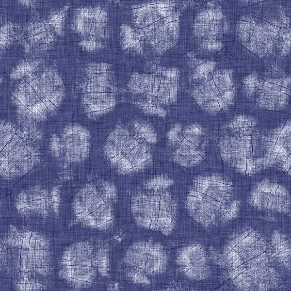 Kusursuz çivit desenli. Mavi örülmüş boro keten pamuk boyalı efekt arka planı. Japonlar batik direncini tekrarlıyor. Tekstil izlerinin her yerinde Asya çizgileri var.. — Stok fotoğraf