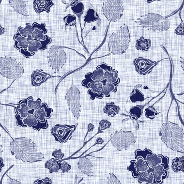 İndigo mavisi çiçek bloğu boyanmış keten desenli arka plan. Kusursuz örülmüş Japonlar batik kumaş örneklerini tekrarlıyorlar. Çiçeksel organik bulanık blok izleri tekstilin her yerinde.