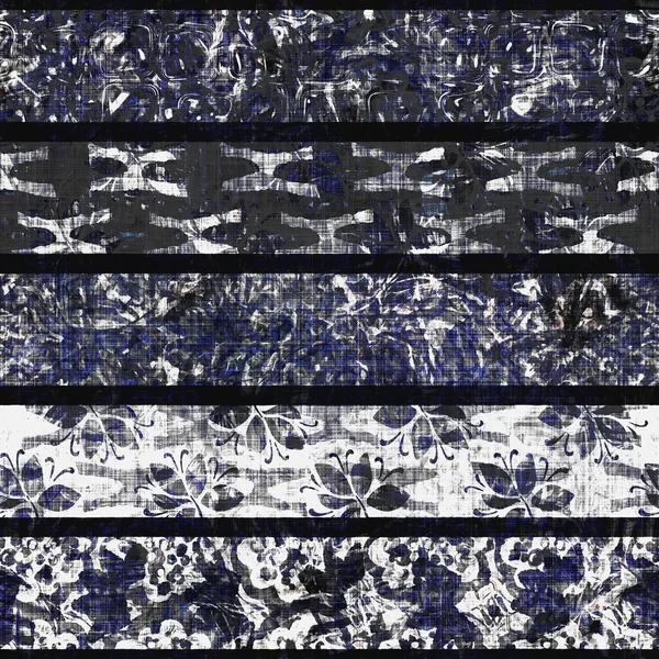 Monochroom zomer patchwork streep geweven textuur. Grunge vintage gedrukt zwart wit katoen textiel effect. Gepatchte noodlijdende home decor achtergrond. Quiltsteek over het materiaal van de stofprint — Stockfoto
