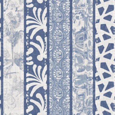 Pasaklı, şık Fransız, gri, mavi keten yama şeritli. Grunge eski yama tekstil efektlerini yıkadı. Kır tarzı ev dekorasyonu yumuşak mobilyalar, dekoratif yastık ya da kumaşın her tarafına yapıştırılmış.. 