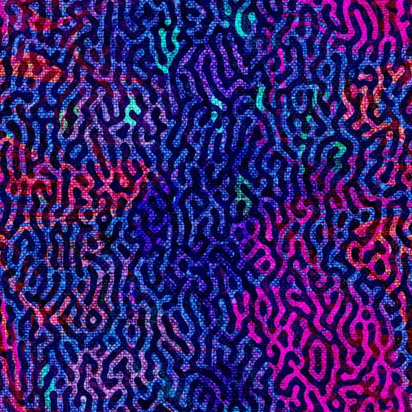 Διαστημικά βαμμένο boltch φόντο μοτίβο δυσλειτουργία. Μωβ μπλε χρώμα ξεπλένονται γραβάτα επανάληψη Swatch. Απρόσκοπτη ποικιλόμορφη boho καλοκαιρινή υφαντική ύλη. Διακοσμητική ξεθωριασμένη θολούρα σε όλο το αποτύπωμα — Φωτογραφία Αρχείου