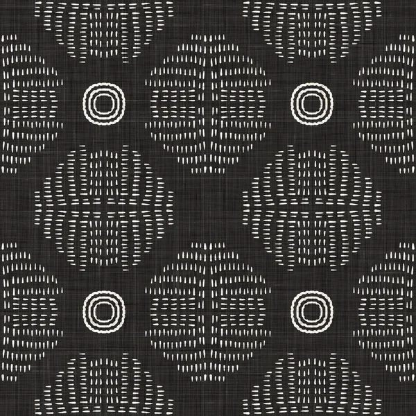 Бесшовная черно-белая тканая ткань круга льняная текстура. Двухцветный монохромный фон. Эффект современных тканей. Мужское пунктирное пятно. — стоковое фото