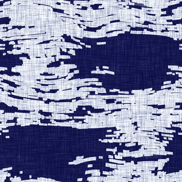 Denim indigo blauwe geweven textuur. Vintage natuurlijke kleurstof bedrukt katoen textiel effect. Afgewassen vervaagde home decor achtergrond. Japans boro stijl allover stof linnen print materiaal. — Stockfoto