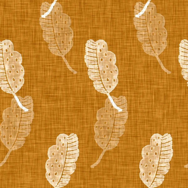 Textura de lino con motivo de hoja dibujada a mano. Caprichoso jardín patrón sin costuras. Moderno doodle primavera follaje naturaleza textil para la decoración del hogar. Escándalo botánico estilo naranja rústico por todas partes print. —  Fotos de Stock