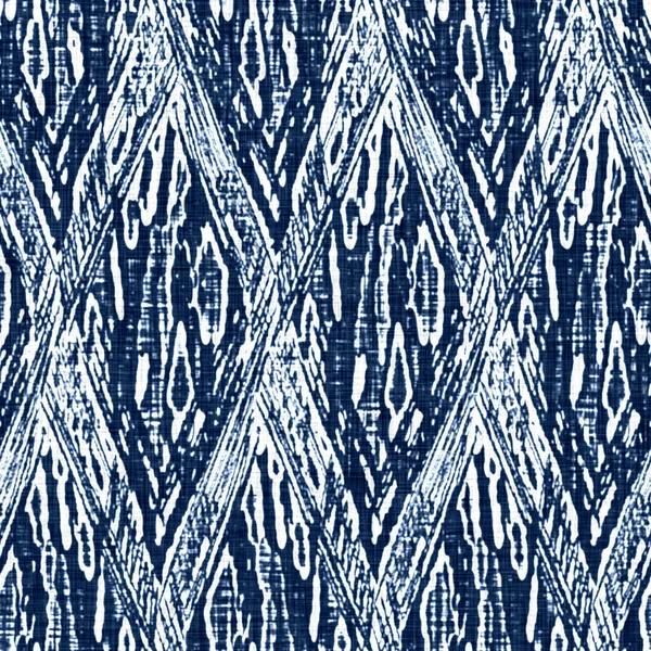 Texture effetto jean blu lavaggio acido con decorativo sfondo geo motivo lino. Tessuto di tessuto di moda denim senza cuciture su tutta la stampa. — Foto Stock