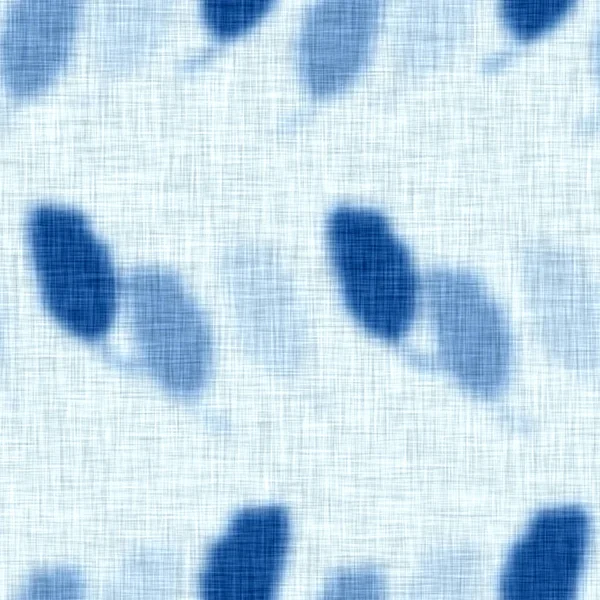 Cianotípusok kék fehér botanikus vászon textúra. Faux fotografikus levél napfénynyomtatás hatása trendi out of focus divat swatch. Mono nyomtatott lombozat 2 tónusú színben. Nagy felbontású ismétlődő csempe. — Stock Fotó