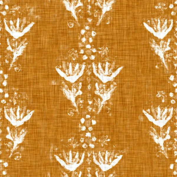 Textura de lino con motivo floral dibujado a mano. Caprichoso jardín patrón sin costuras. Moderno doodle primavera textil de naturaleza floral para la decoración del hogar. Escándalo botánico estilo naranja rústico por todas partes print. — Foto de Stock