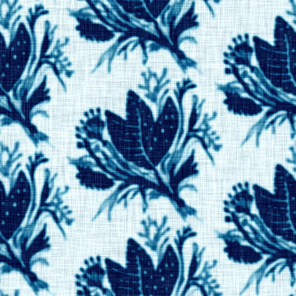 Cyanotypes azul blanco textura de lino botánico. Efecto de impresión de sol floral fotográfico falso para la muestra de moda fuera de foco. Flor Mono estampada en color 2 tonos. Azulejo repetitivo de alta resolución. —  Fotos de Stock