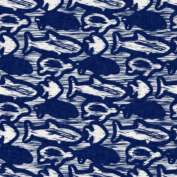 Indigo gefärbter Stoff mit Fischmuster. Nahtlose textile Modetuch Farbstoff widerstehen auf dem ganzen Druck. Japanischer Kimono-Blockdruck. Hochauflösende Batik-Effekt wiederholbare Natur-Uhr. — Stockfoto