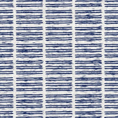 İndigo boyalı kumaş şerit desen dokusu. Kusursuz tekstil kumaş boyası baskıya dayanıklıdır. Japon kimono bloğu baskısı. Yüksek çözünürlüklü batik etkisi çizgili kumaş parçası. 