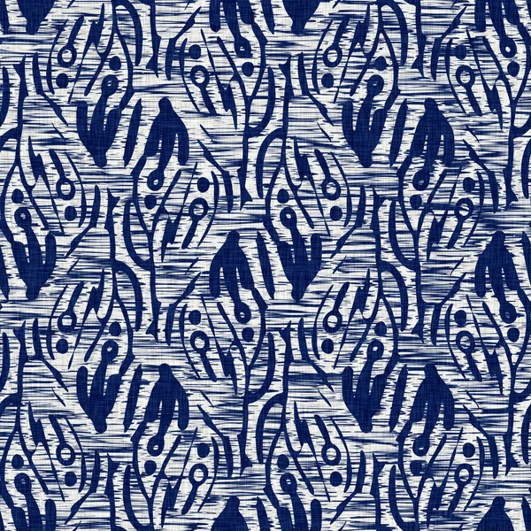 Indigo geverfd stof bloem patroon textuur. Naadloze textiel mode doek kleurstof weerstaan over de hele print. Japanse kimono blokkenprint. Hoge resolutie batik effect herhaalbare staal. — Stockfoto