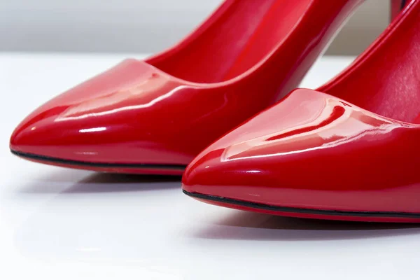 Rode Glamoureuze Modieuze Sokken Voor Damesschoenen Beeld Voor Project Ontwerp — Stockfoto