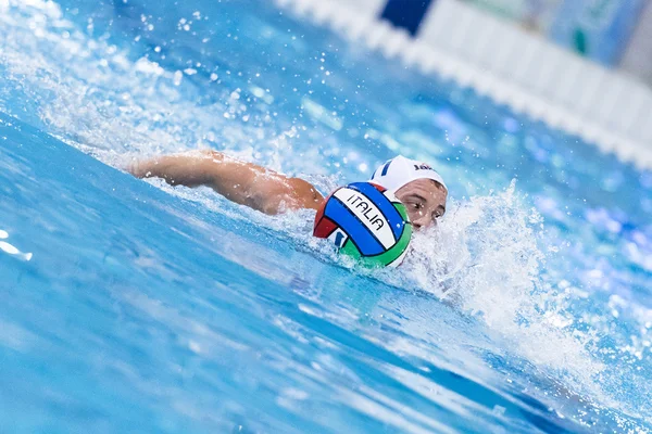 MILANO, 11 OTTOBRE: Andrea Razzi (Bpm Sport Management) tira la palla in gioco BPM Sport Management - Lavagna Di Meglio l '11 ottobre 2014, Milano (Italia) ). — Foto Stock