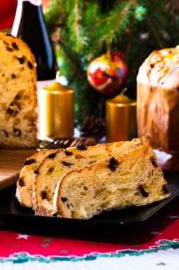   Panettone İtalyan tipik Noel kek