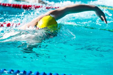 Serbest stil Yüzme Havuzu yarışta