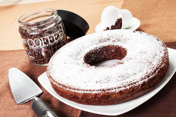 Bolo em forma de donut — Fotografia de Stock