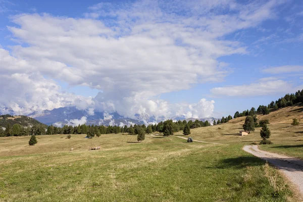 Dolomitas de Brenta, monte Bondone — Fotografia de Stock